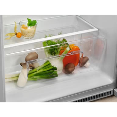 Electrolux Jääkaappi-pakastin yhdistelmä LTB1AE2S (Integroitava)