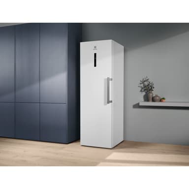 Electrolux pakastin LUT9ME28W4 (valkoinen)