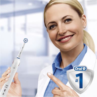 Oral-B Pro 2 sähköhammasharja tuplapakkaus PRO 2900 (musta/valkoinen)