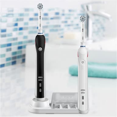 Oral-B Pro 2 sähköhammasharja tuplapakkaus PRO 2900 (musta/valkoinen)