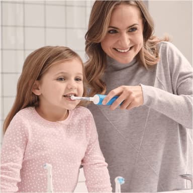 Oral-B Kids Frozen II vaihtoharjat 384786 (Frozen II)