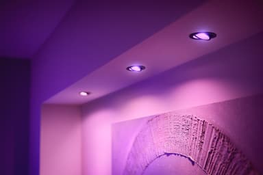 Philips Hue Centura upotettu spottivalo, 3x5,7W (musta)