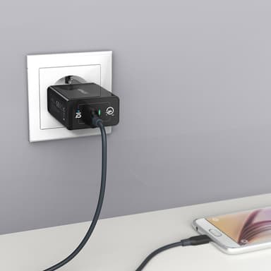 Anker PowerPort+1 w QC 3.0 18 W USB-A laturi (musta)