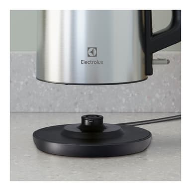 Electrolux vedenkeitin E3K1-3ST