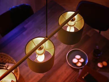 Philips Hue WCA 4W B39 lamppu E14