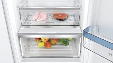 Bosch Serie 4 KIN86VSE0  -jääkaappipakastin integroitava