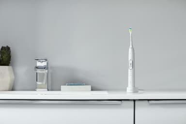 Philips Sonicare ProtectiveClean 6100 sähköhammasharja HX687728