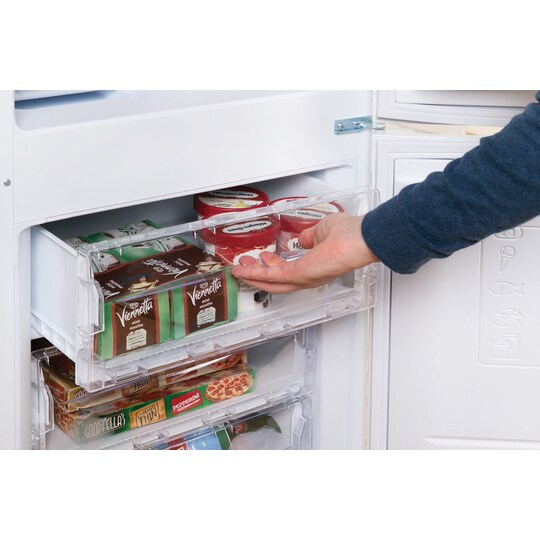 Indesit jääkaappipakastin CAA551