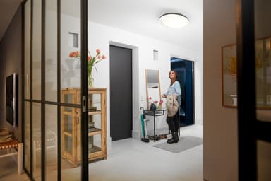 Philips Hue Cher kattolamppu (musta)