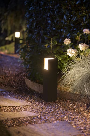 Philips Hue White Fuzo jalallinen musta