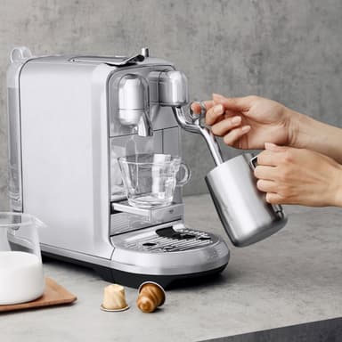Nespresso Plus kapselikeitin by Sage SNE800BSS4END1