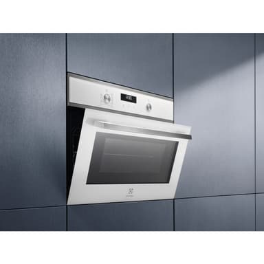 Electrolux Uuni COM700CV (Valkoinen)
