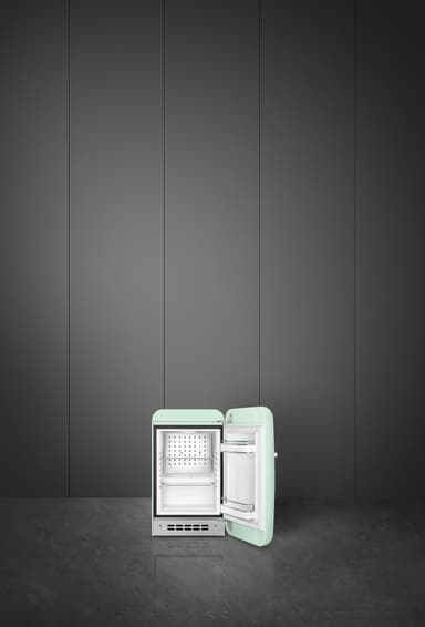 Smeg 50's Style minijääkaappi FAB5RCR5 (kerma)