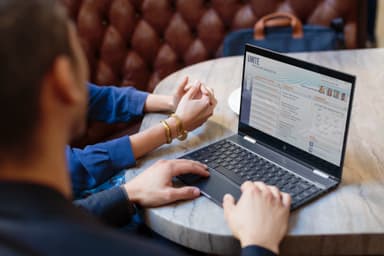 HP Envy x360 13-ag0808no 13,3" 2-in-1 (tummanharmaa)