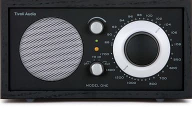 Tivoli Audio Malli ONE, musta/hopea