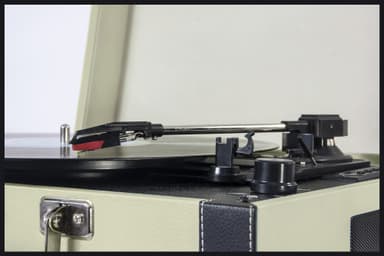 Vintage Levysoitin Bluetoothilla