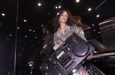 GPO BROOKLYN Ghettoblaster, Musta