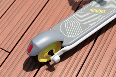 Ninebot by Segway KickScooter Zing C8 sähköpotkulauta