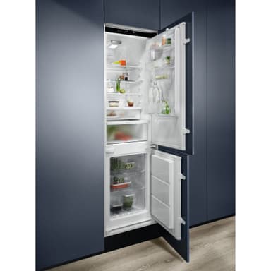 Electrolux jääkaappipakastin ENT8TE18S3
