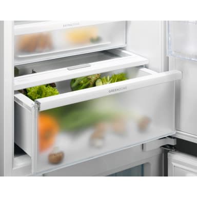Electrolux jääkaappipakastin ENT8TE18S3