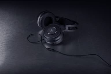 Razer Thresher: Tournament Edition pelikuulokkeet