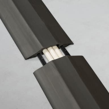 D-LINE Lattia Kaapelikanava PVC Pro Musta 1.8m