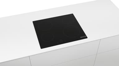 Bosch Keittotaso PKE611BA2E (musta)