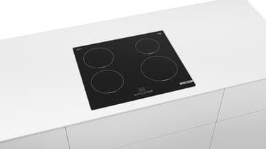 Bosch induktiotaso PUE611BB6E (musta)