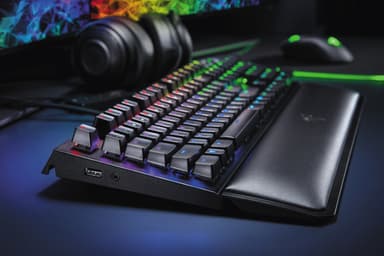 Razer BlackWidow Elite pelinäppäimistö (Green)