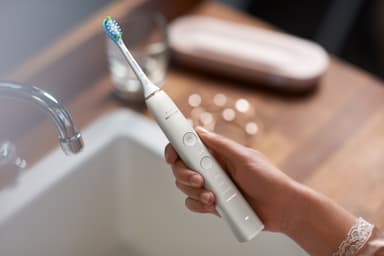 Philips Sonicare DiamondClean sähköhammasharja HX991194V2 (ruusukulta)