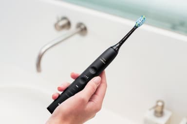 Philips Sonicare DiamondClean sähköhammasharja HX991109V2 (musta)