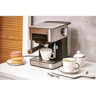 Camry Espresso- ja Cappuccino-kahvinkeitin CR 4410 Pumpun paine 15 bar, sisäänrakennettu maidonvaahdotin, tippa, 850 W, musta/ruostumaton teräs