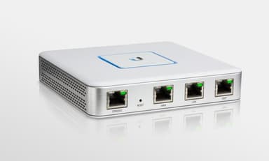 Ubiquiti USG Security Gateway Router 10/100/1000 Mbit/s, Ethernet LAN (RJ-45) -portit 3