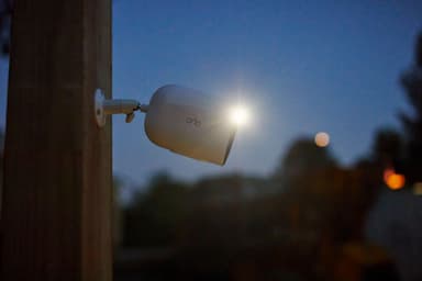 Arlo Go V2 langaton 4G LTE turvakamera