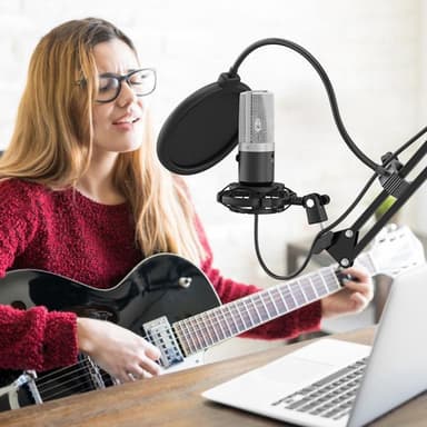 FIFINE T669 USB-mikrofoni, kondensaattorimikrofoni, pöytäteline pop-suodatin, iskunkiinnitys, audiokaapeli ja jalusta, yhteensopiva PS5:n kanssa