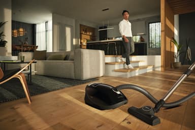 Miele Complete C3 Black Diamond Ecoline pölynimuri