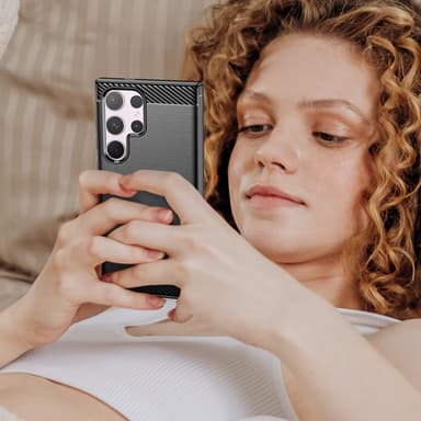 SKALO Samsung S24 Ultra Armor Carbon Iskunkestävä TPU suojakuori - Musta