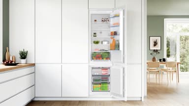 Bosch Jääkaappi-pakastin yhdistelmä KIN96NSE0