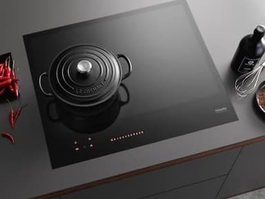 Miele Keittotaso KM 7667 FR (teraes)