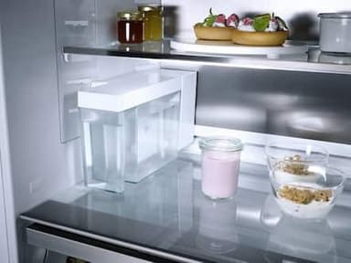Miele Jääkaappi-pakastin yhdistelmä KFN 4799 DDE (Ruost. teräs / CleanSteel)