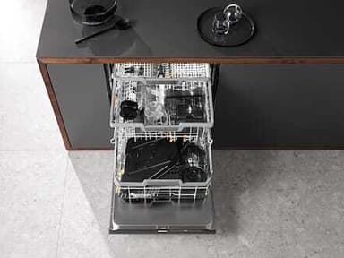 Miele Kalusteisiin sijoitettava kahvinkeitin CVA 7445 (rst/CleanSteel)