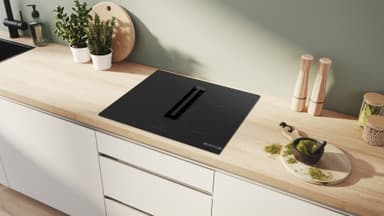 Bosch Induktiokeittotaso integroidulla liesituulettimella PVS611B16E