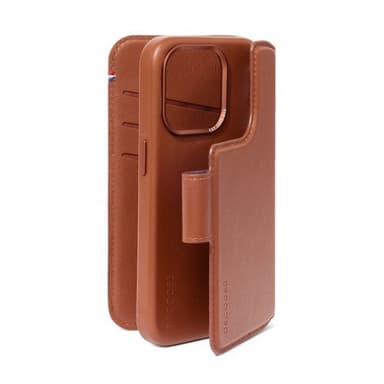 Decoded iPhone 15 Plus Kotelo Leather Detachable Wallet Tan