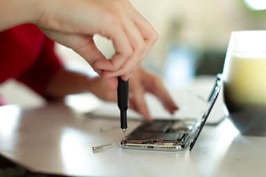 iFixIt Pro Tech GO mobiilityökalusarja