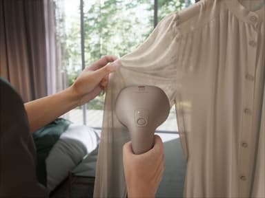 Electrolux Refine 700 kannettava höyrystin E7HS2-6UG (harmaa)