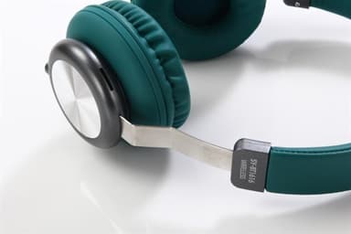 Langaton on ear headset - Ruskea