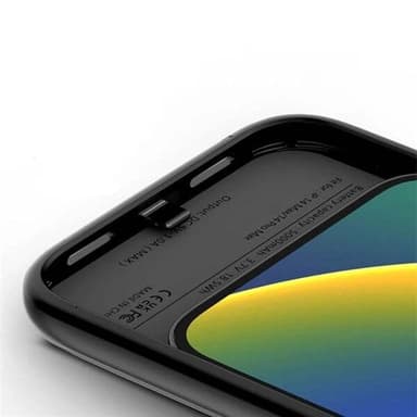 Tech-Protect PowerCase, jossa on Powerbank 7000mAh ja MagSafe iPhonelle 16 Pro - musta