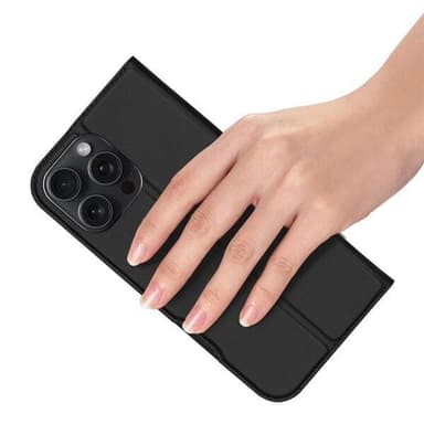 Dux Ducis Skin Pro lompakkokotelo iPhone 16 Pro Maxille, jossa on korttitasku ja jalusta - musta