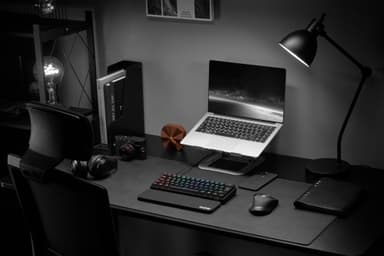 NOS C-450 Mini PRO RGB pelinäppäimistö (musta)