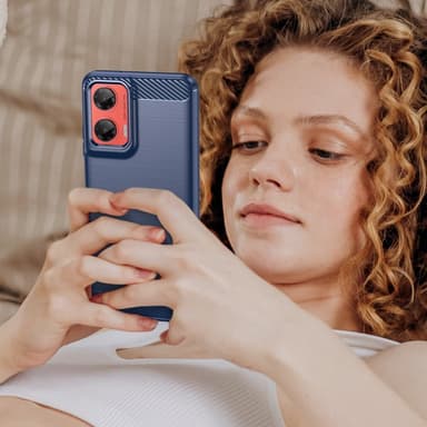 SKALO Motorola Moto G35 5G Armor Carbon Iskunkestävä TPU suojakuori - Sininen